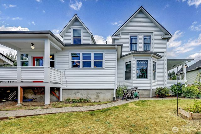 1438 NE Odin Street, Poulsbo, WA 98370