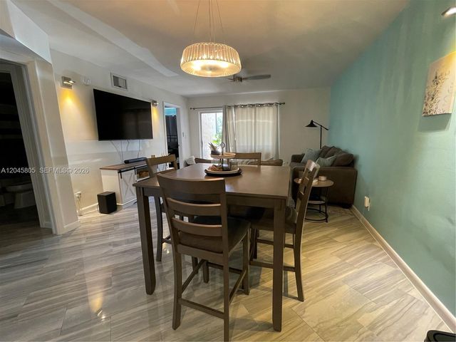 610 Tennis Club Drive 104, Fort Lauderdale, FL 33311