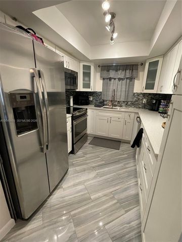 610 Tennis Club Drive 104, Fort Lauderdale, FL 33311