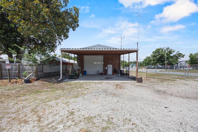 1120 Dawson Street, Wilmington, NC 28401