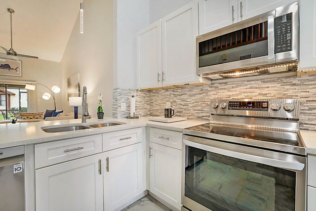 3758 BLUE RIDGE Road, West Palm Beach, FL 33406
