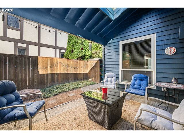 16443 Ne TILLAMOOK St, Portland, OR 97230