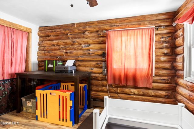 59 Higgins Road, North Greenbush, NY 12198