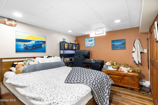 59 Higgins Road, North Greenbush, NY 12198