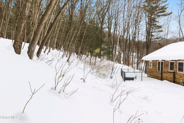 59 Higgins Road, North Greenbush, NY 12198