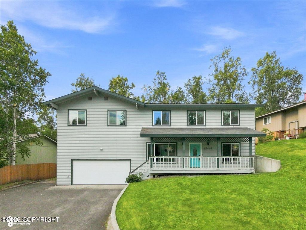 17405 Kantishna Drive, Eagle River, AK 99577