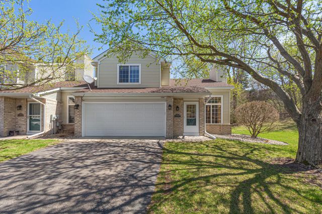 15325 Greenhaven Lane 106, Burnsville, MN 55306