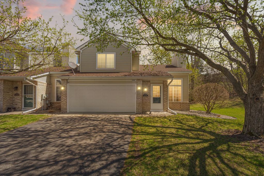 15325 Greenhaven Lane 106, Burnsville, MN 55306