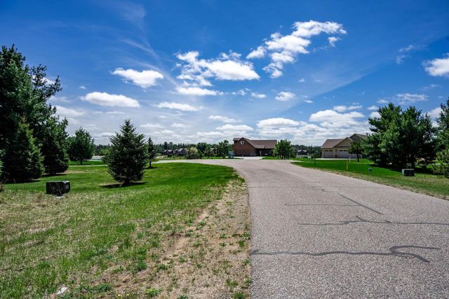 N7554 Blue Water Court, New Lisbon, WI 53950