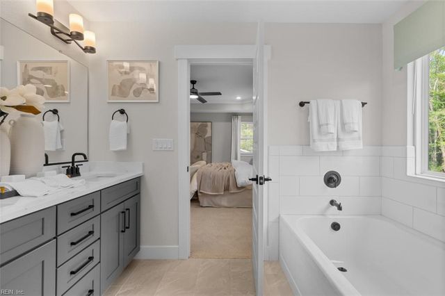 2888 Weston LOOP, Virginia Beach, VA 23456