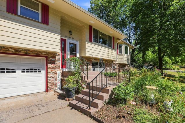 154 Yoho Drive, Anoka, MN 55303