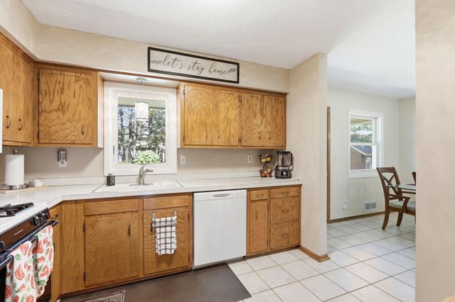 154 Yoho Drive, Anoka, MN 55303