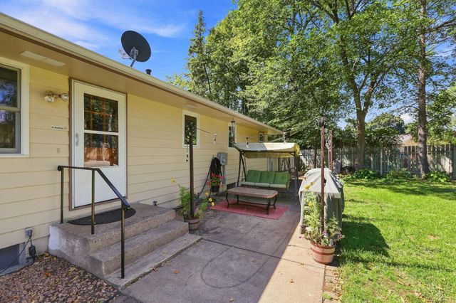 154 Yoho Drive, Anoka, MN 55303
