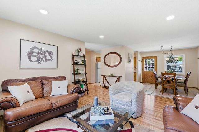 154 Yoho Drive, Anoka, MN 55303