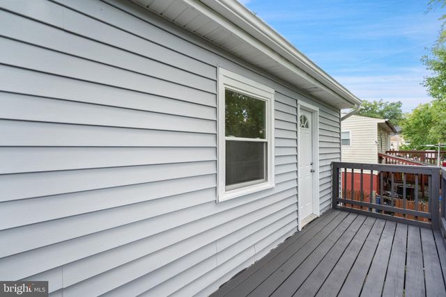 1204 INDO PL, Hyattsville, MD 20785