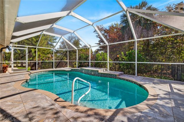 7407 Cobb RD, Bokeelia, FL 33922