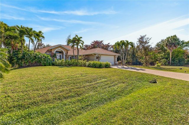 7407 Cobb RD, Bokeelia, FL 33922