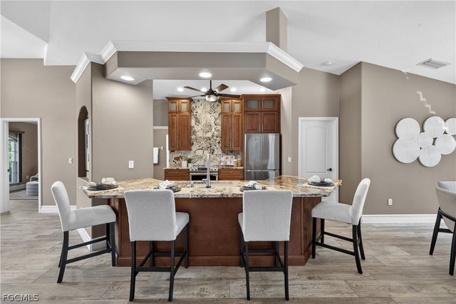 7407 Cobb RD, Bokeelia, FL 33922