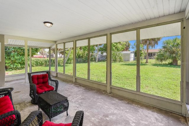 18663 KERRVILLE CIRCLE, Port Charlotte, FL 33948