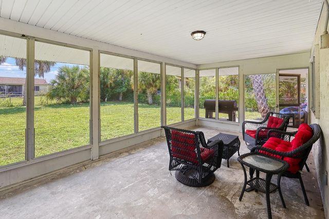 18663 KERRVILLE CIRCLE, Port Charlotte, FL 33948