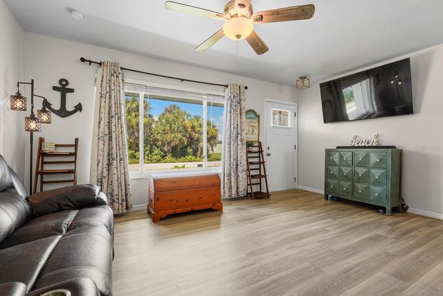 18663 KERRVILLE CIRCLE, Port Charlotte, FL 33948