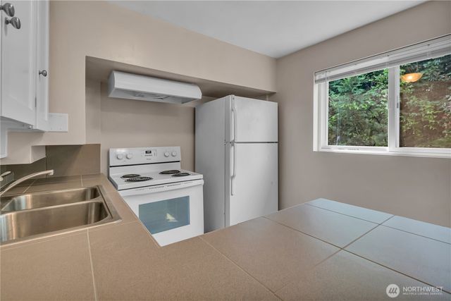 4613 S 125th Street, Tukwila, WA 98178