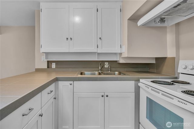 4613 S 125th Street, Tukwila, WA 98178