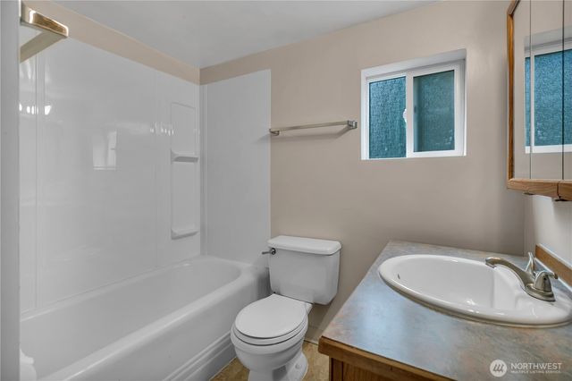 4613 S 125th Street, Tukwila, WA 98178