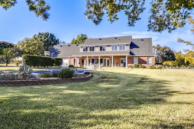 350 Turner Warnell Road, Mansfield, TX 76063