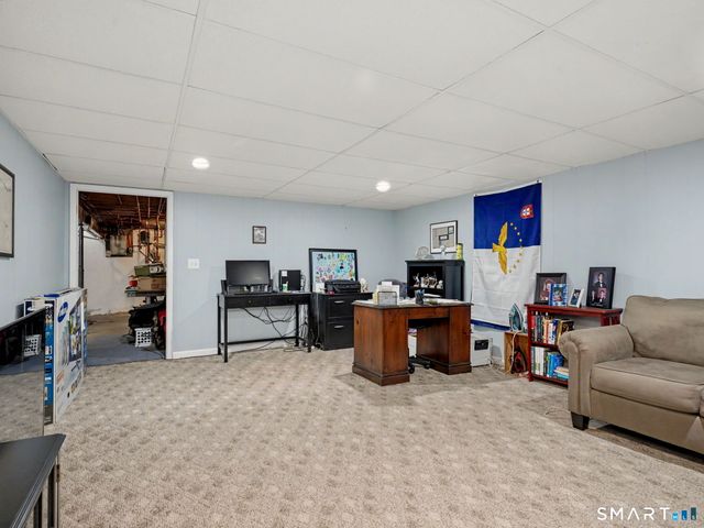 25 Elgin Avenue, Bethel, CT 06801
