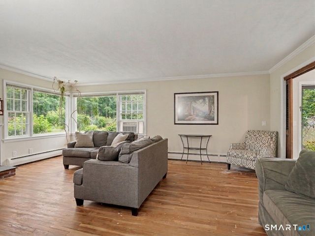 25 Elgin Avenue, Bethel, CT 06801