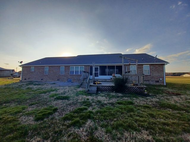 664 Hickory Grove Rd, Morrison, TN 37357