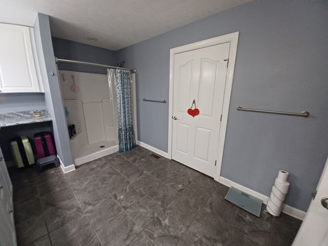 664 Hickory Grove Rd, Morrison, TN 37357