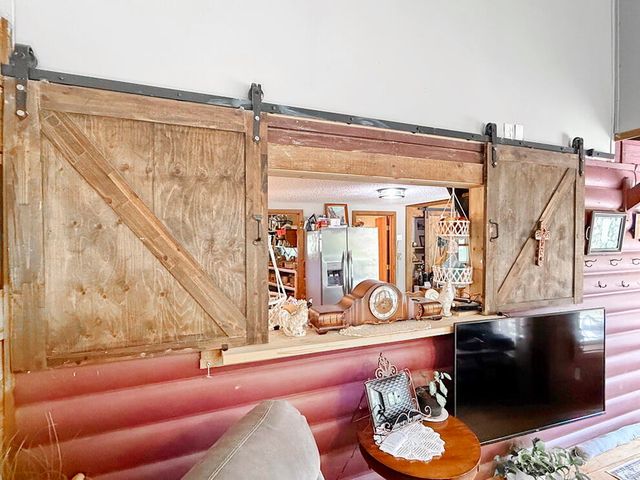 19332 River Lane, Wheatland, MO 65779