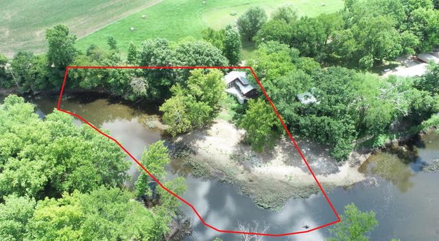 19332 River Lane, Wheatland, MO 65779