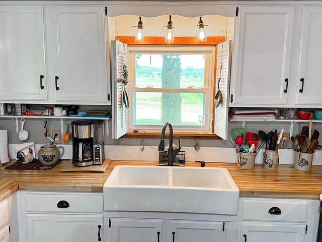 19332 River Lane, Wheatland, MO 65779