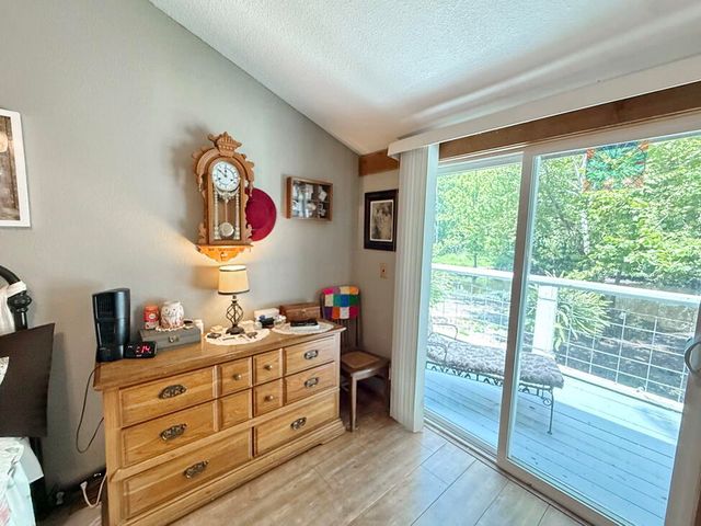 19332 River Lane, Wheatland, MO 65779