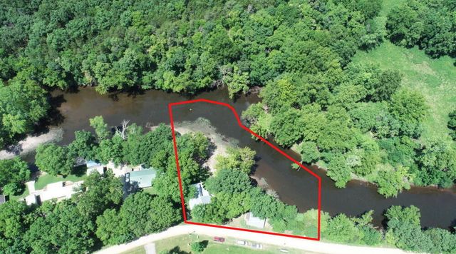 19332 River Lane, Wheatland, MO 65779