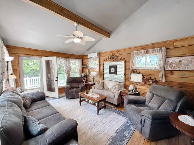 19332 River Lane, Wheatland, MO 65779