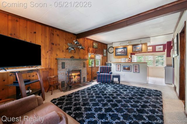 4806 Harding Avenue, Independence Charter Township, MI 48346