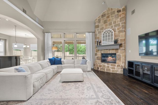 2019 Churchill Downs Lane, Trophy Club, TX 76262
