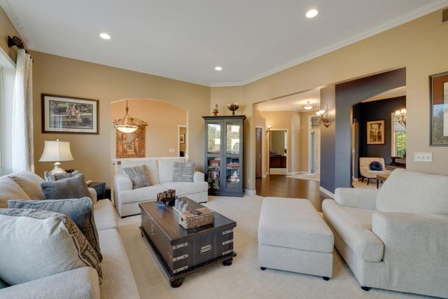 13187 Drumcliffe Path, Rosemount, MN 55068