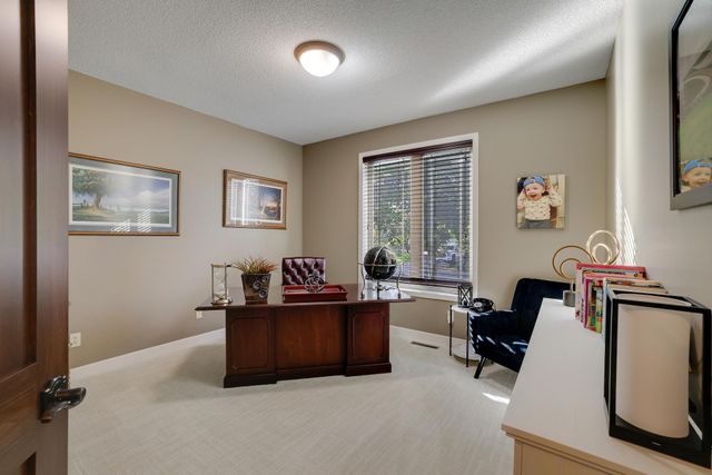 13187 Drumcliffe Path, Rosemount, MN 55068