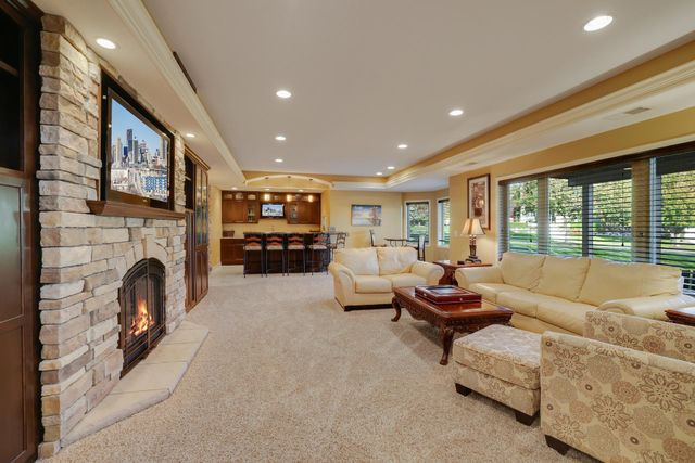 13187 Drumcliffe Path, Rosemount, MN 55068