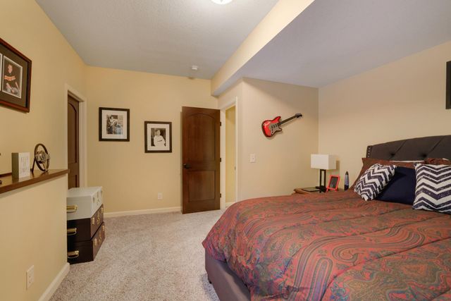 13187 Drumcliffe Path, Rosemount, MN 55068