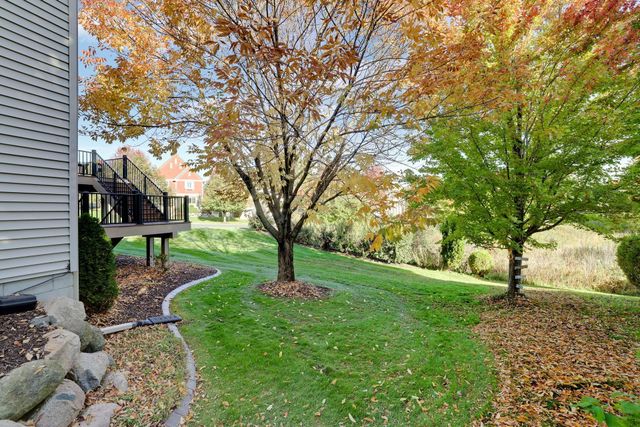13187 Drumcliffe Path, Rosemount, MN 55068