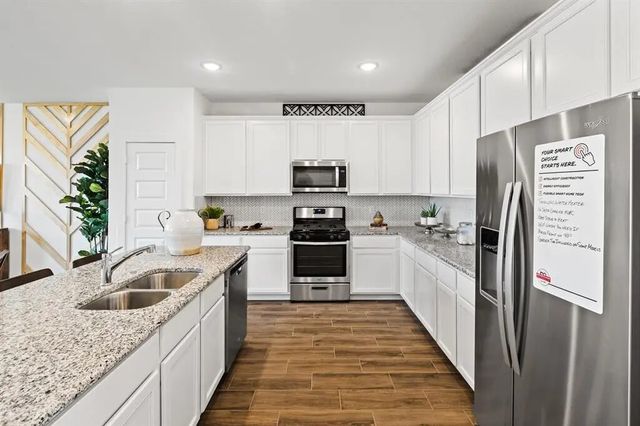 2820 Fox Trail Lane, Fort Worth, TX 76108