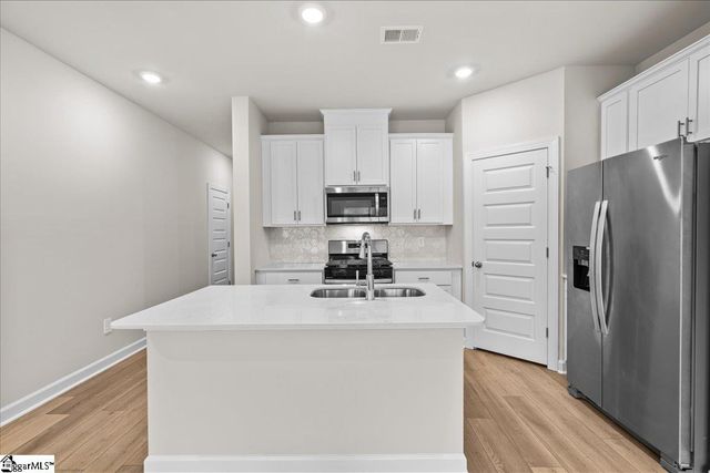 107 Kerwin Court, Greer, SC 29651