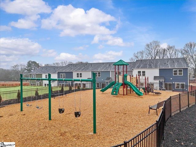 107 Kerwin Court, Greer, SC 29651