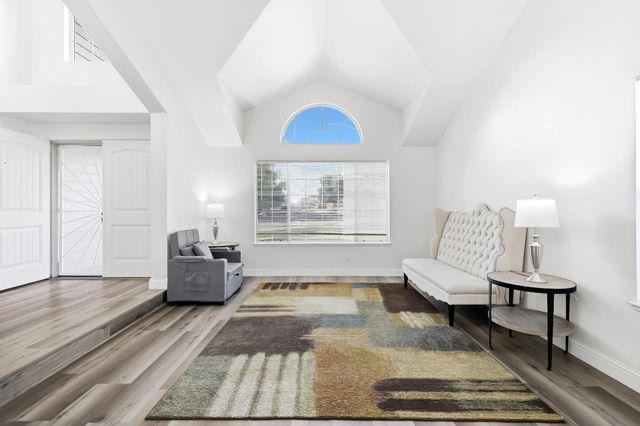 514 Spring River, Stockton, CA 95210